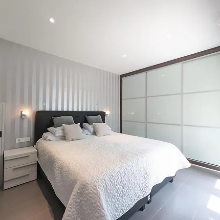 Homely Sector Xxv Apartment Torrevieja